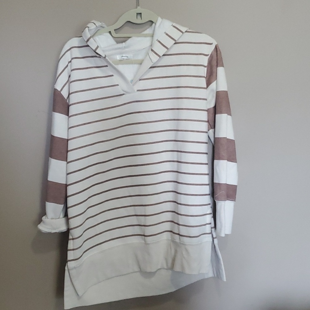 maurices hoodie size small